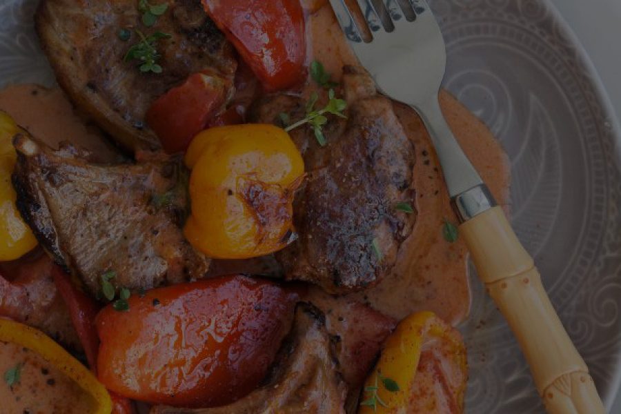 Agnello al forno con peperoni